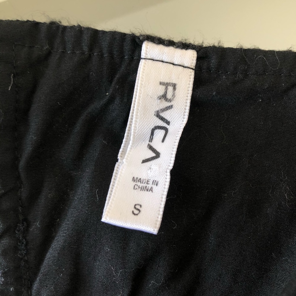 RVCA Lace Dress - Picture 4 of 4